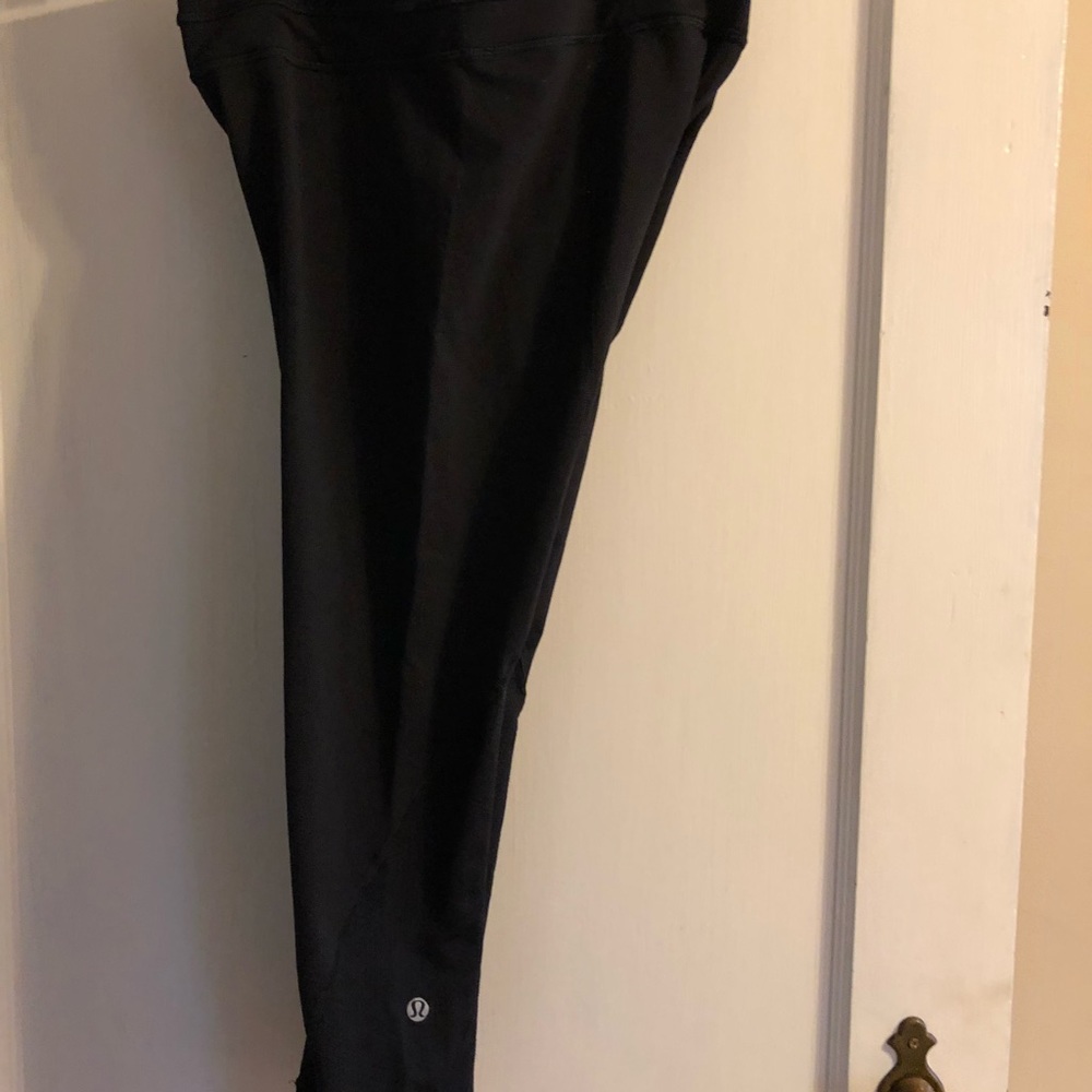 Lululemon Capris-smoke free and pet free home